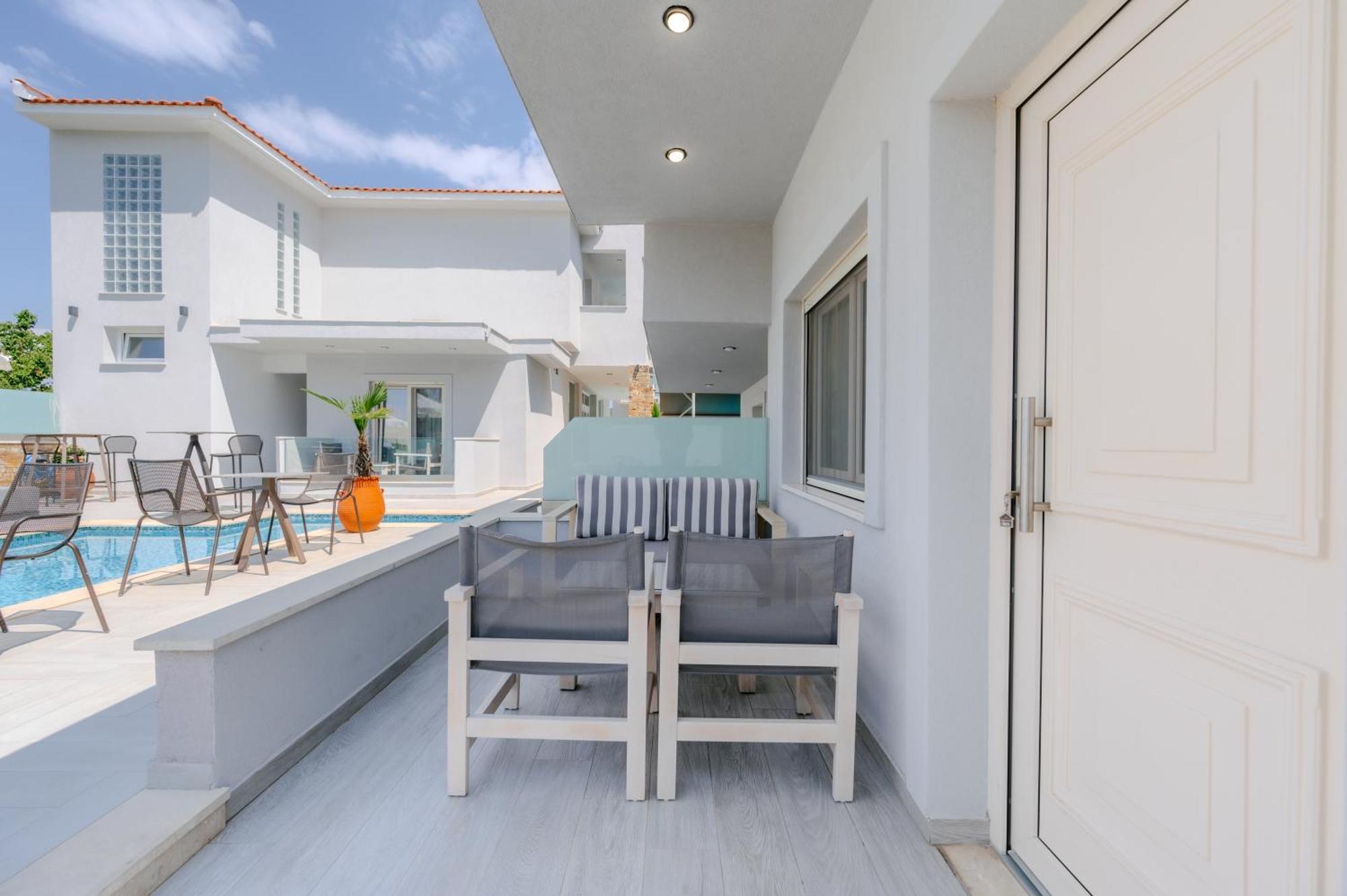 Metsikas Residence Limenas  Bagian luar foto